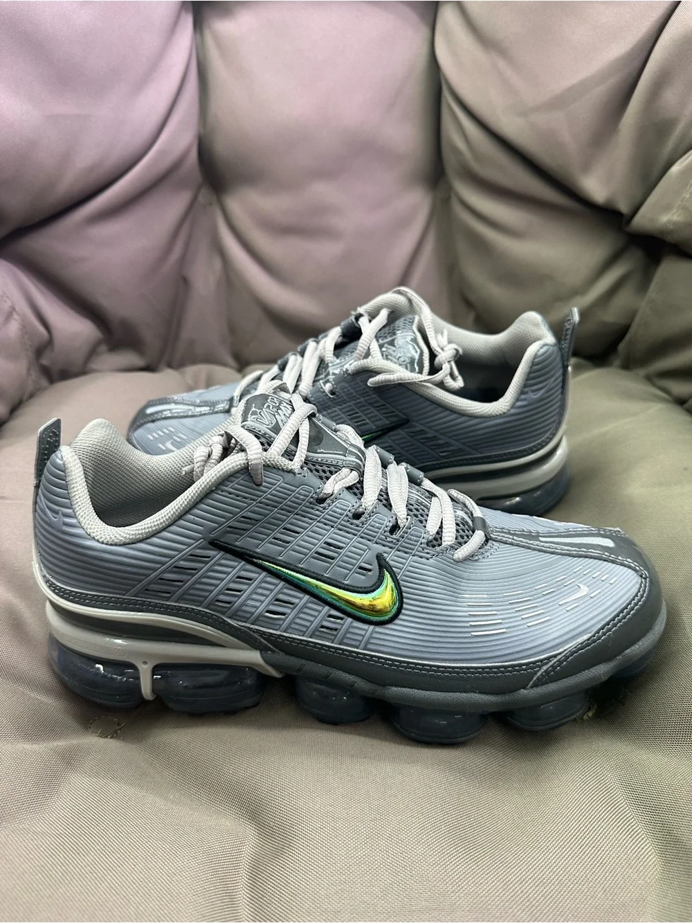 Nike air vapormax 360 enigma stone iridescent swoosh shoes size 11 mens new